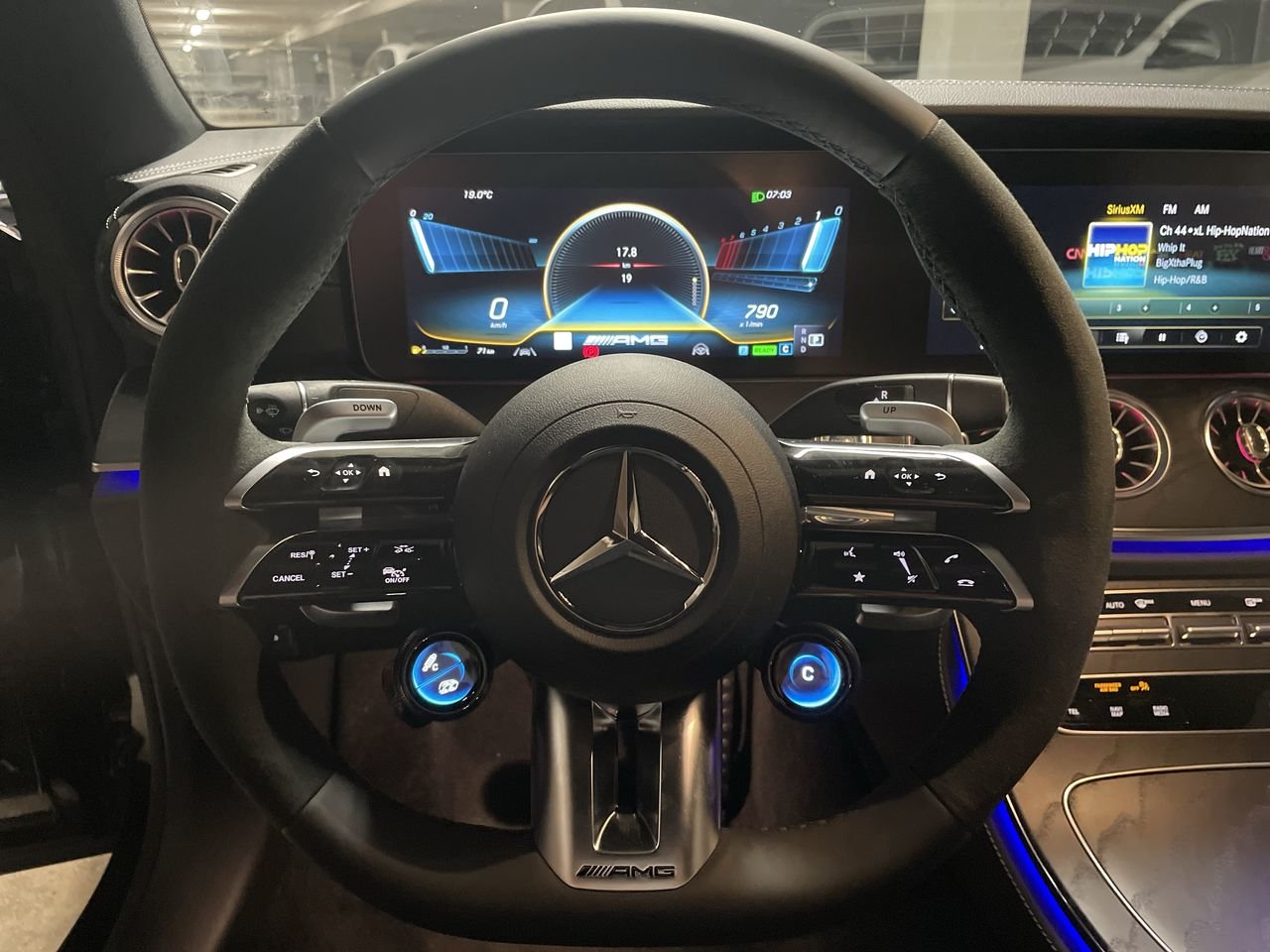 New 2023 Obsidian Black Metallic Mercedes-Benz AMG E 53 4MATIC+ image 24