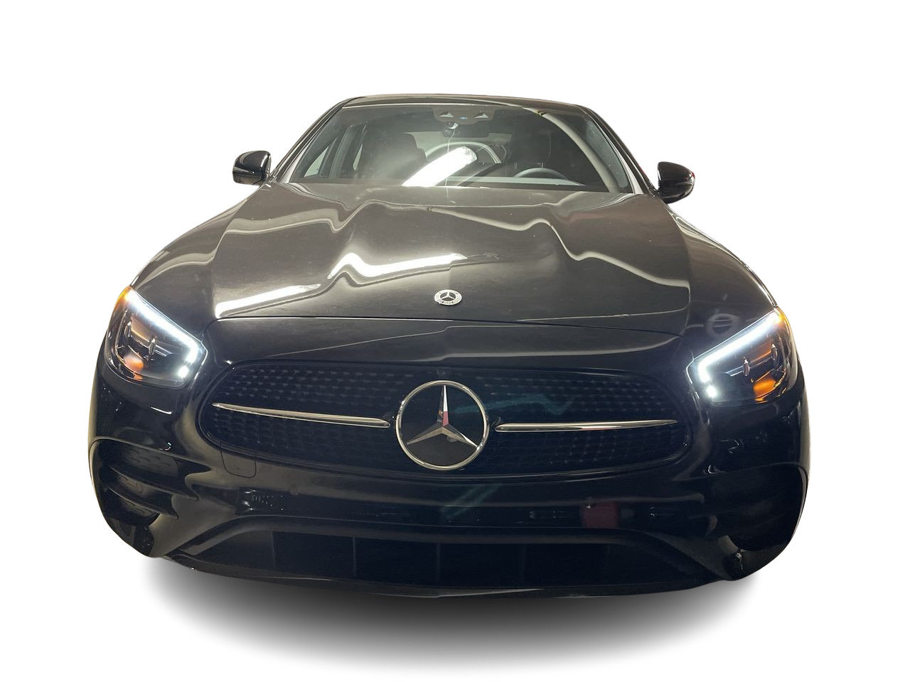 New 2023 Obsidian Black Metallic Mercedes-Benz E 350 4MATIC image 3