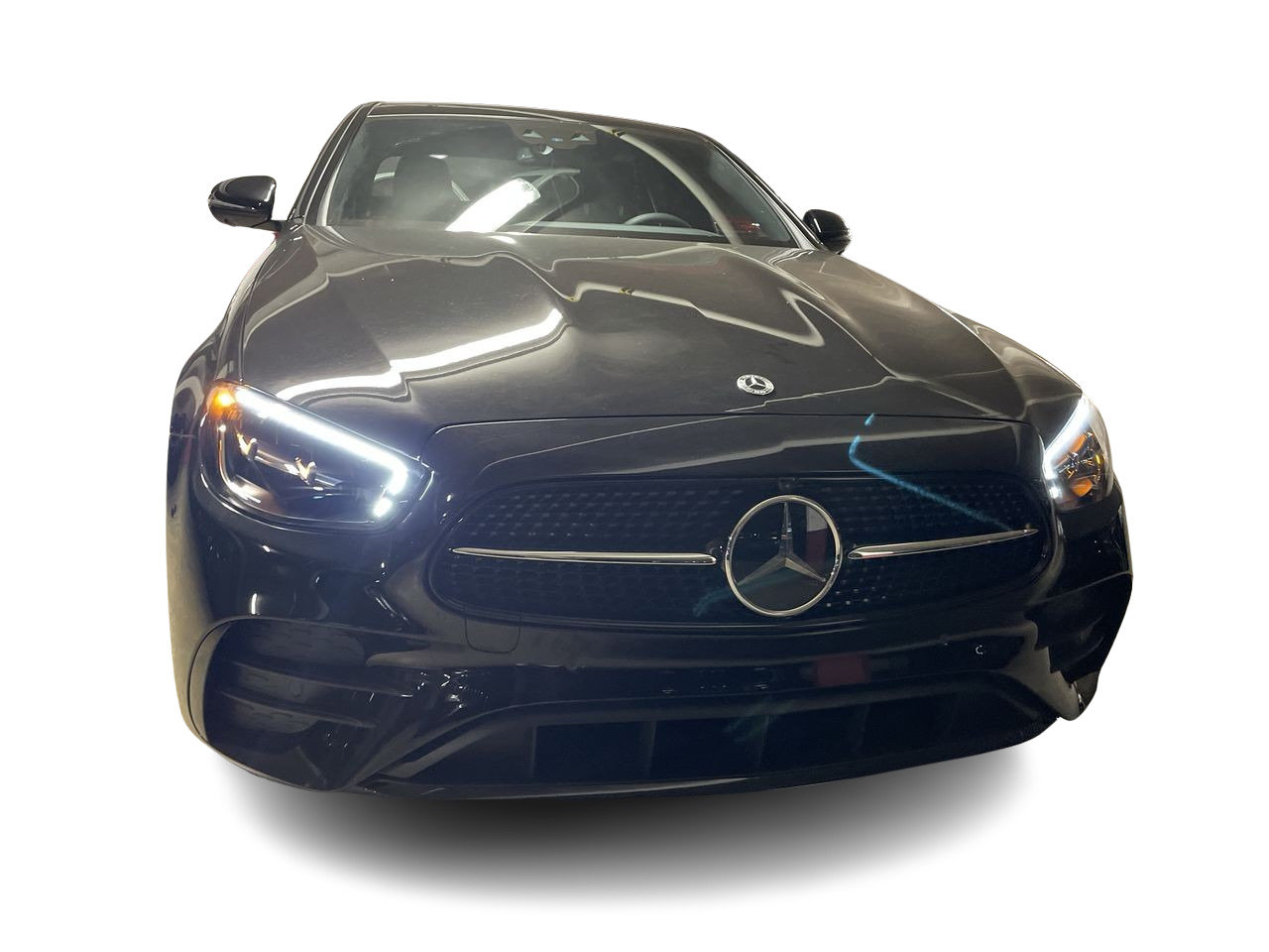 New 2023 Obsidian Black Metallic Mercedes-Benz E 350 4MATIC image 2