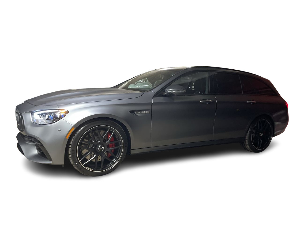 New 2023 MANUFAKTUR Selenite Grey MAGNO Mercedes-Benz E 63S 4MATIC image 6