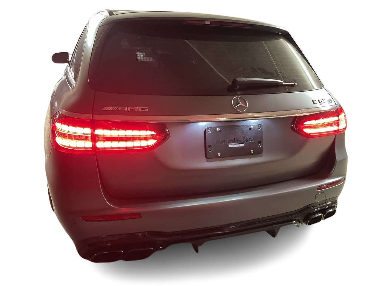 New 2023 MANUFAKTUR Selenite Grey MAGNO Mercedes-Benz E 63S 4MATIC image 10