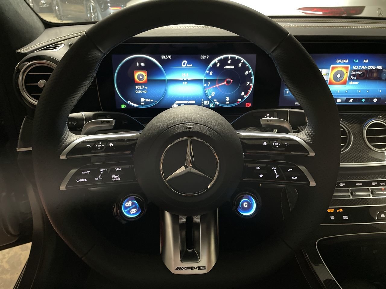 New 2023 MANUFAKTUR Selenite Grey MAGNO Mercedes-Benz E 63S 4MATIC image 23