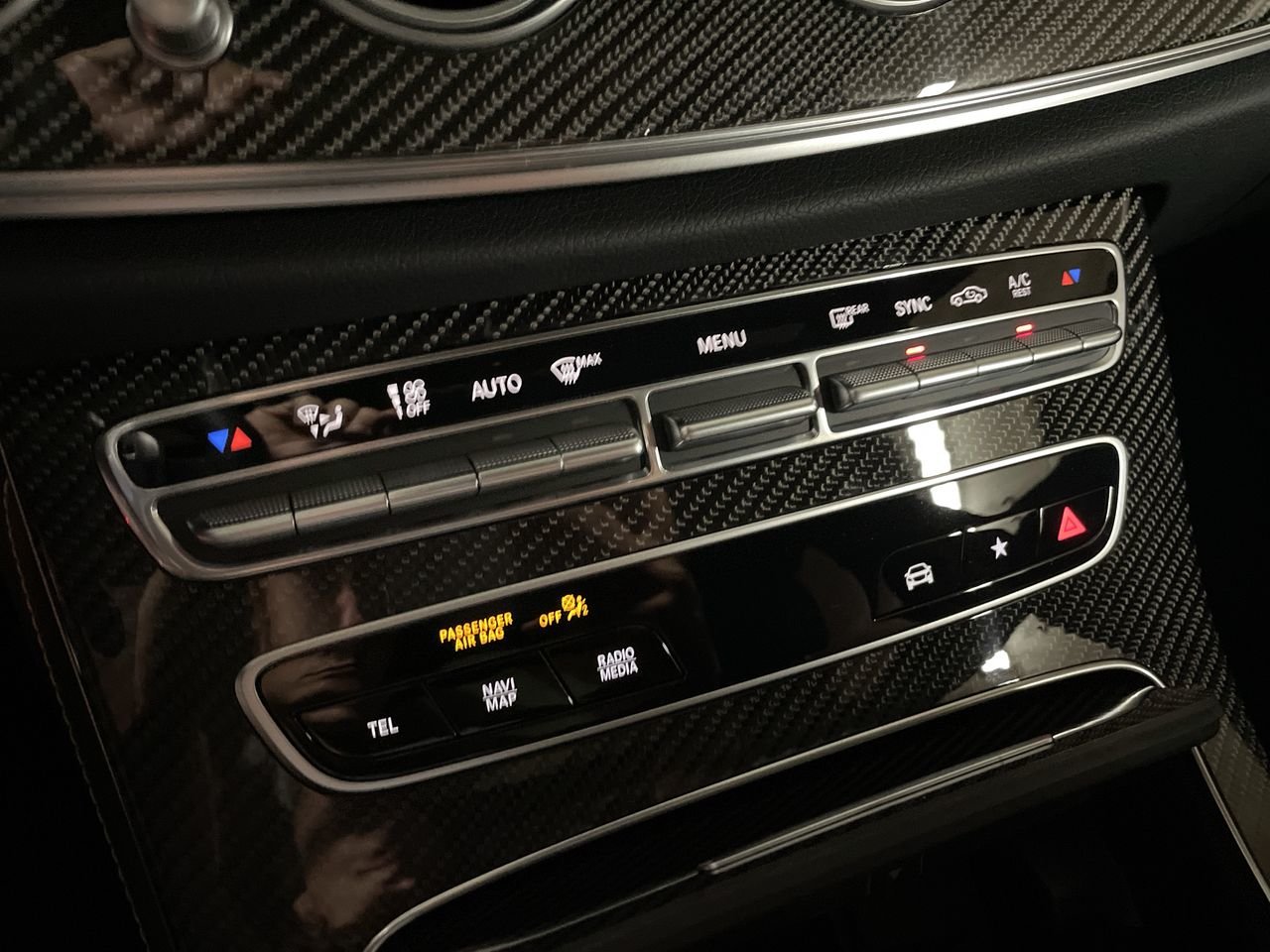 New 2023 MANUFAKTUR Selenite Grey MAGNO Mercedes-Benz E 63S 4MATIC image 28