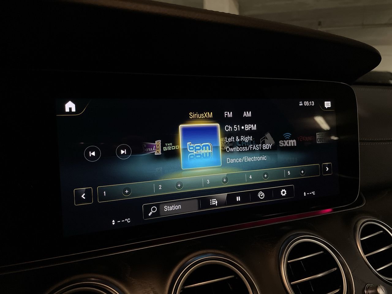 New 2023 Obsidian Black Metallic Mercedes-Benz E 53 4MATIC+ image 26