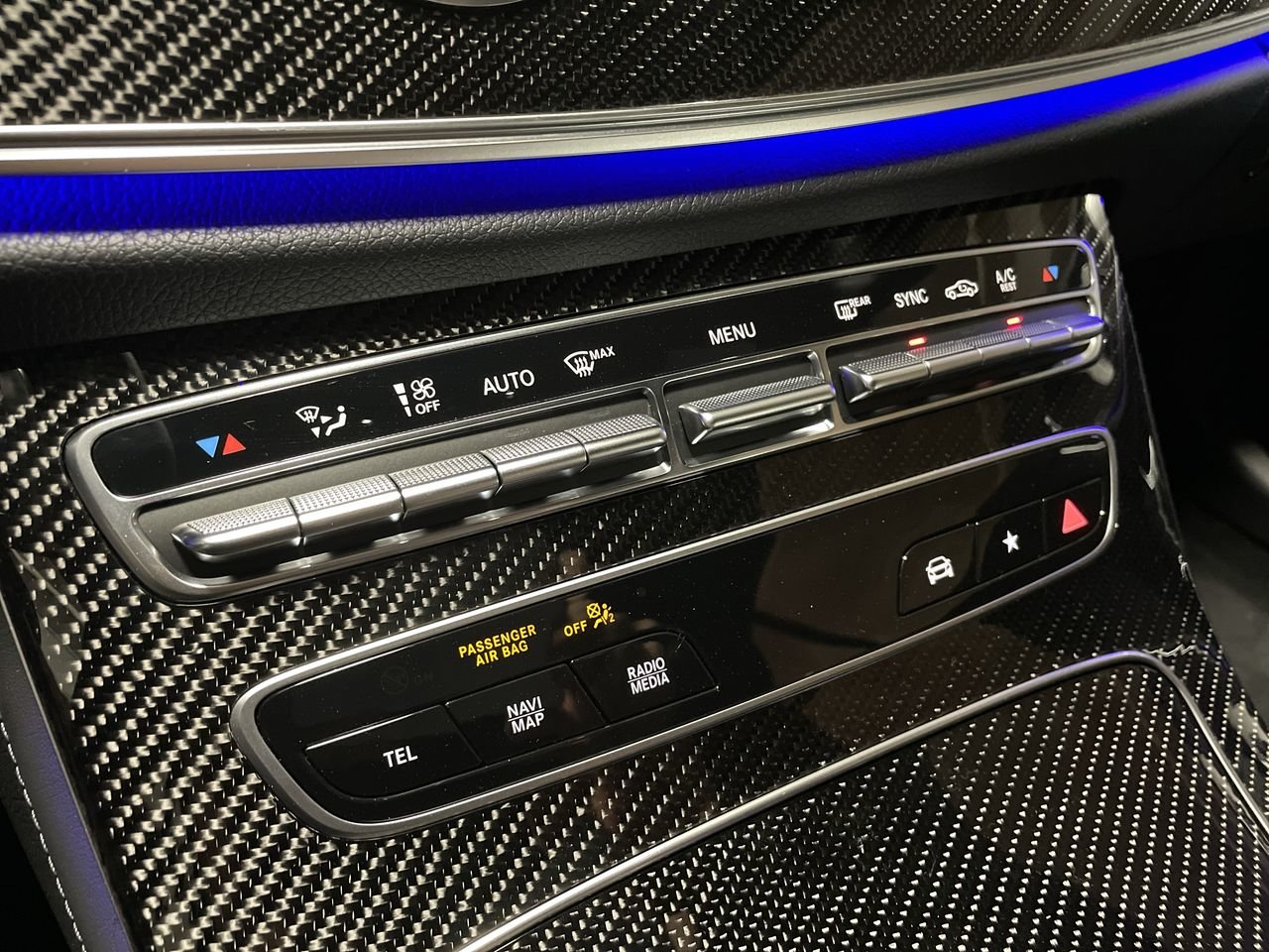 New 2023 Obsidian Black Metallic Mercedes-Benz AMG E 53 4MATIC+ image 29