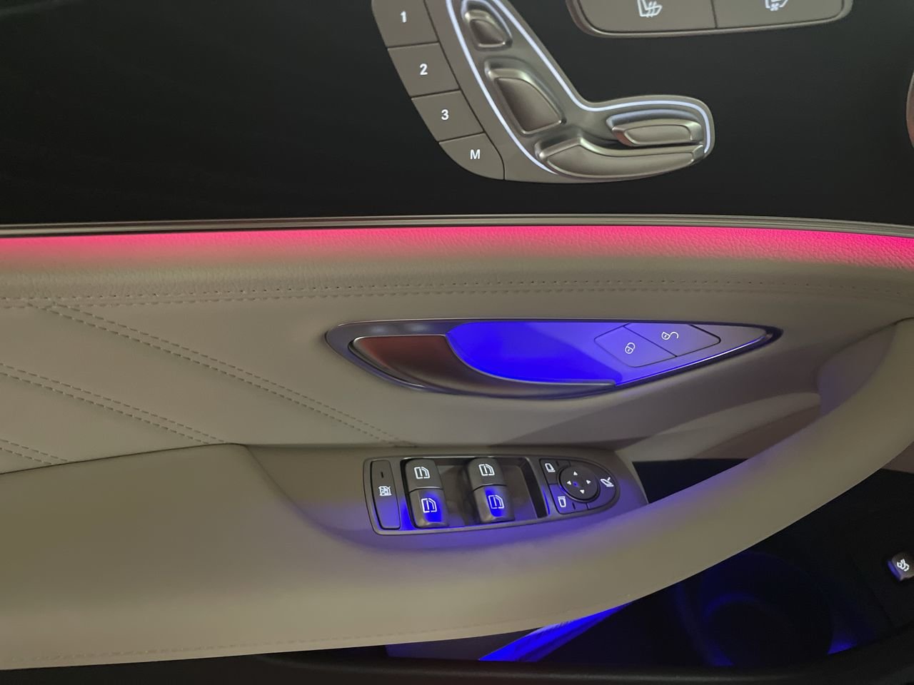 New 2023 Obsidian Black Metallic Mercedes-Benz E 53 4MATIC+ image 23