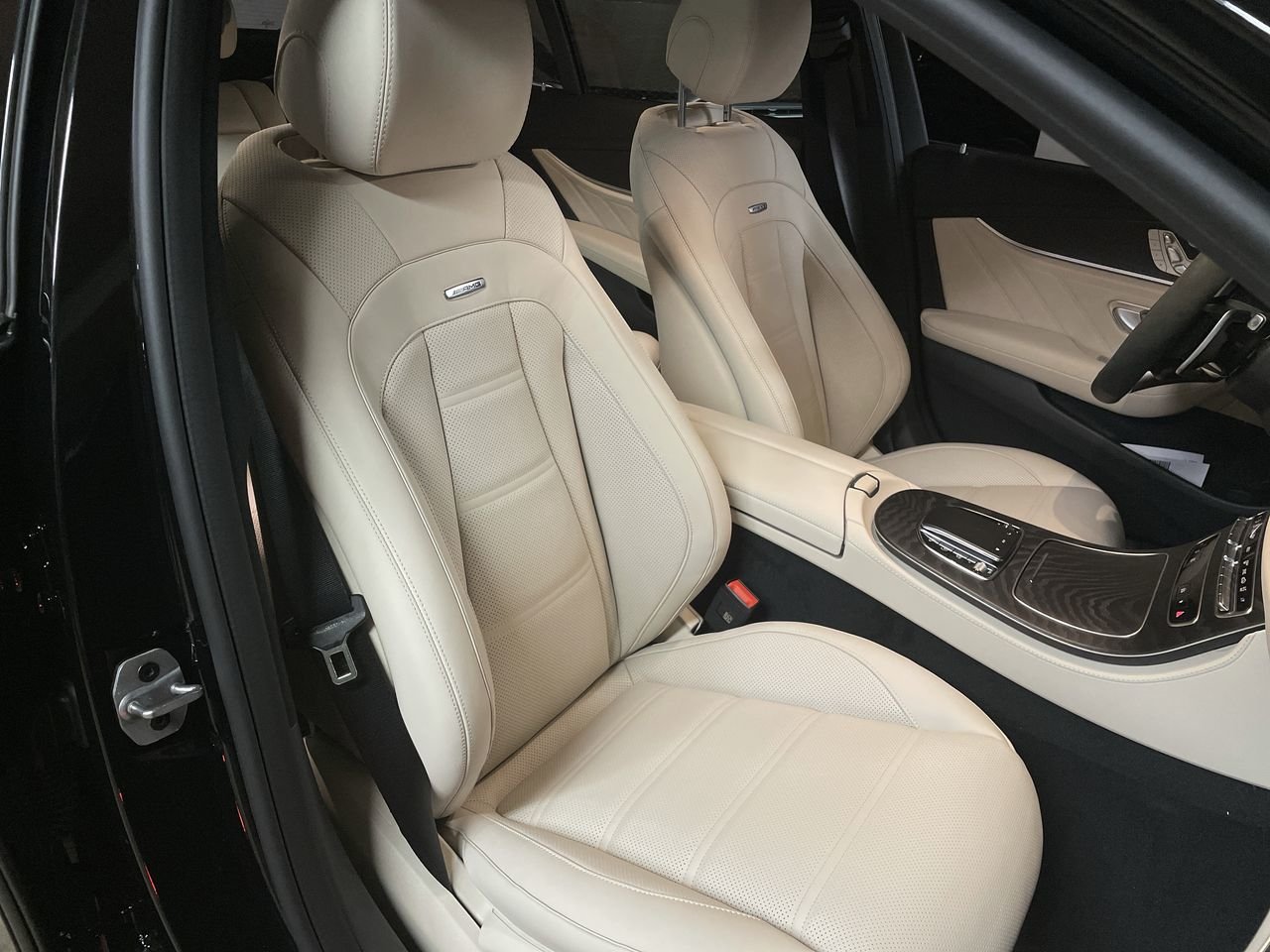 New 2023 Obsidian Black Metallic Mercedes-Benz E 53 4MATIC+ image 34