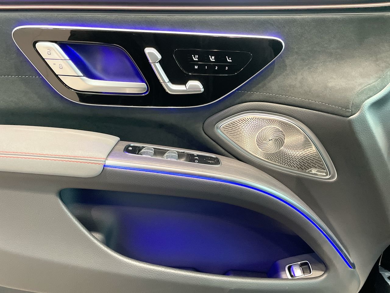 New 2023 Obsidian Black Metallic Mercedes-Benz AMG EQS image 22