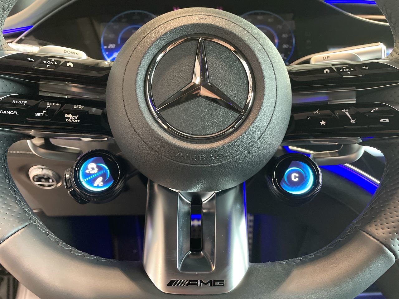 New 2023 Obsidian Black Metallic Mercedes-Benz AMG EQS image 23
