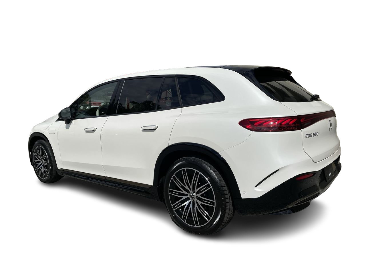 New 2023 MANUFAKTUR Diamond White Metallic Mercedes-Benz EQS 580 4MATIC image 8