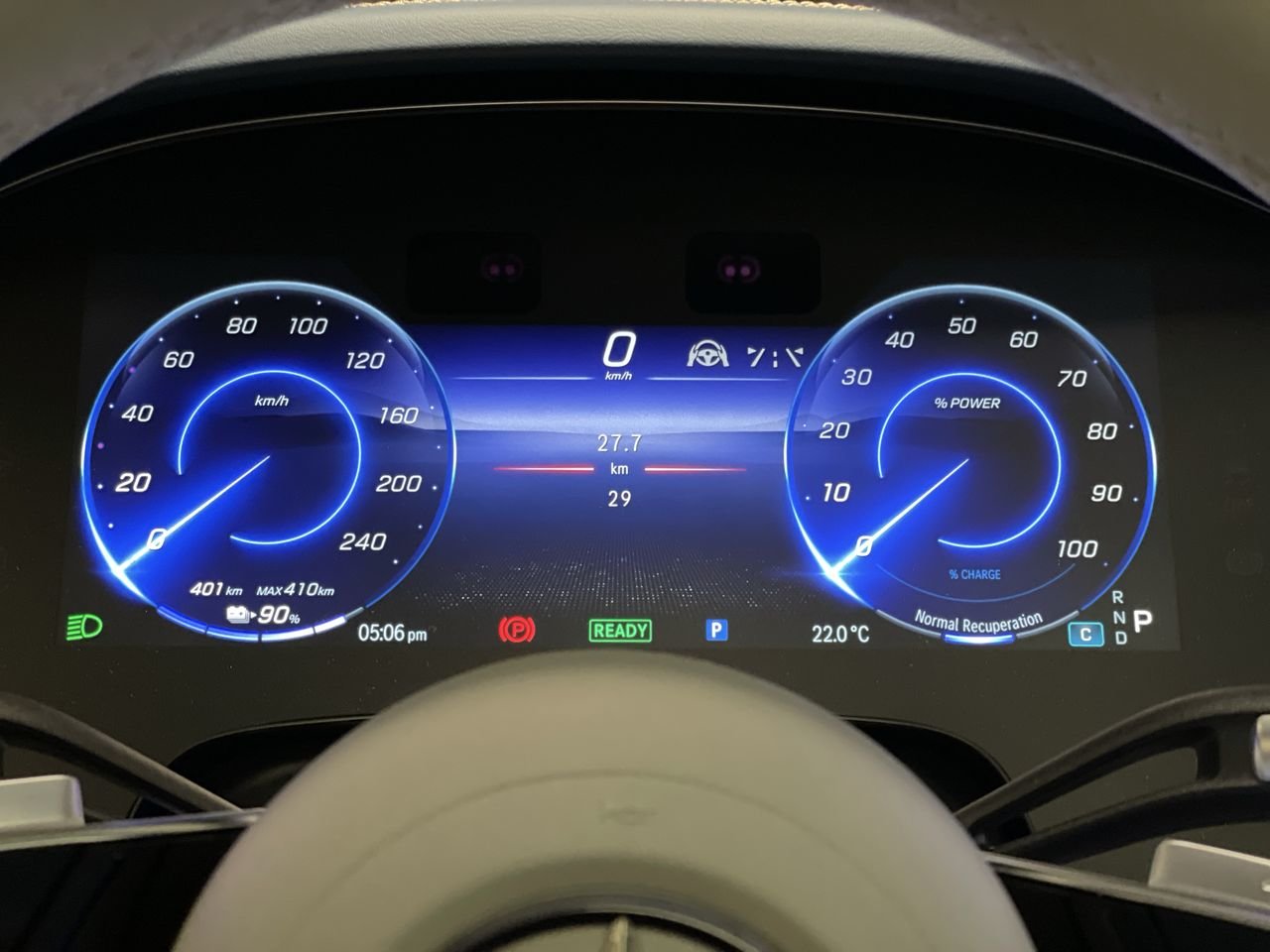 New 2023 Sodalite Blue Metallic Mercedes-Benz EQS 580 4MATIC image 23