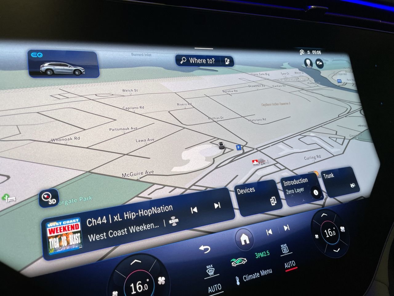 New 2023 Sodalite Blue Metallic Mercedes-Benz EQS 580 4MATIC image 26