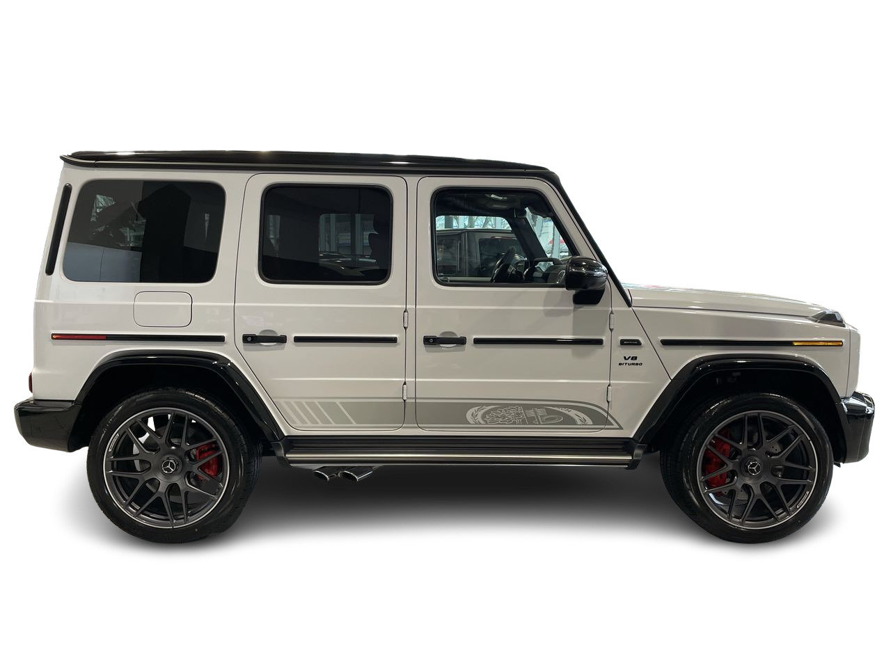 New 2022 G manufaktur Opalite White metallic Mercedes-Benz AMG G 63 image 15