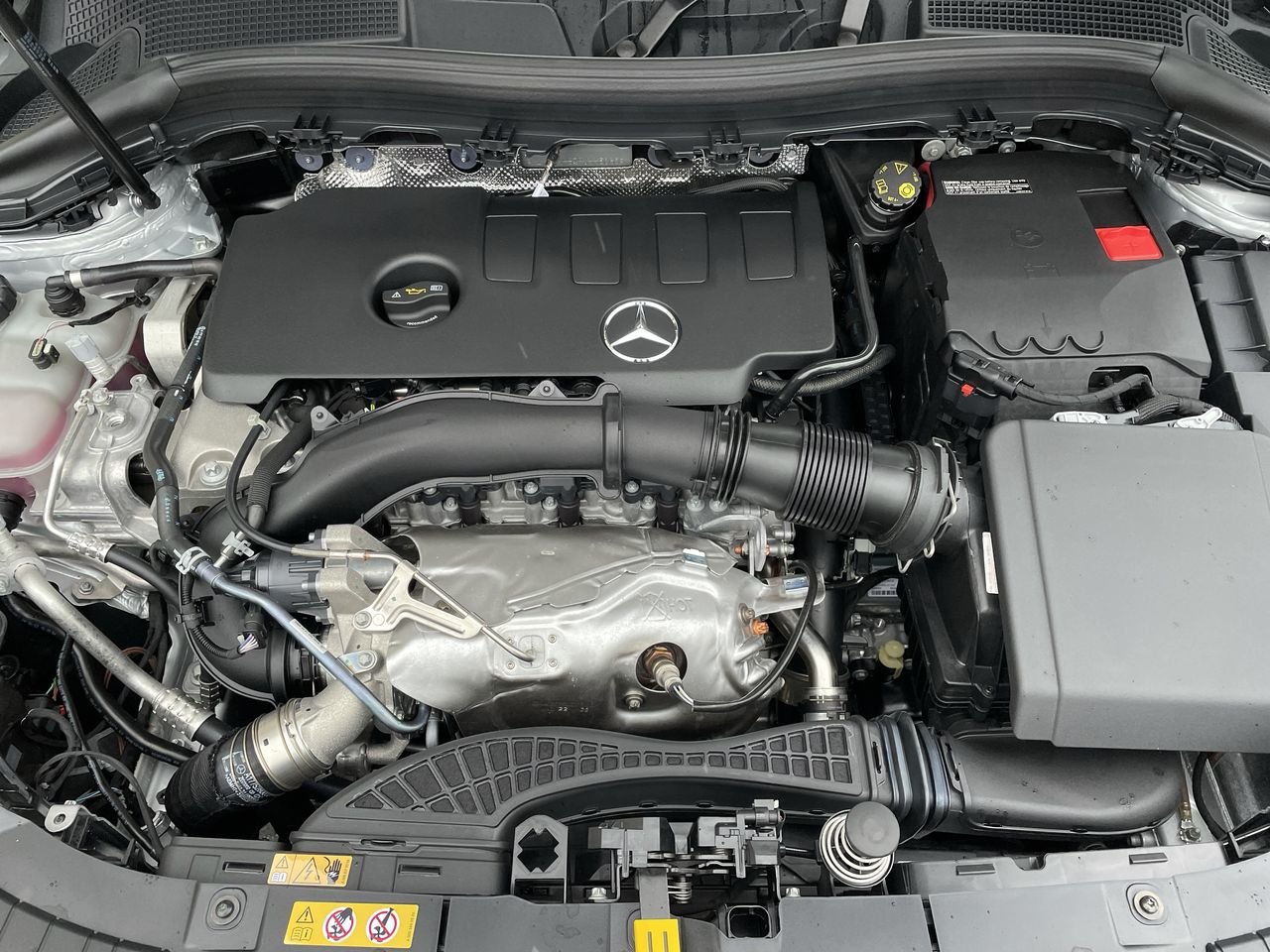 Used 2023 Iridium Silver Metallic Mercedes-Benz 4MATIC SUV image 34