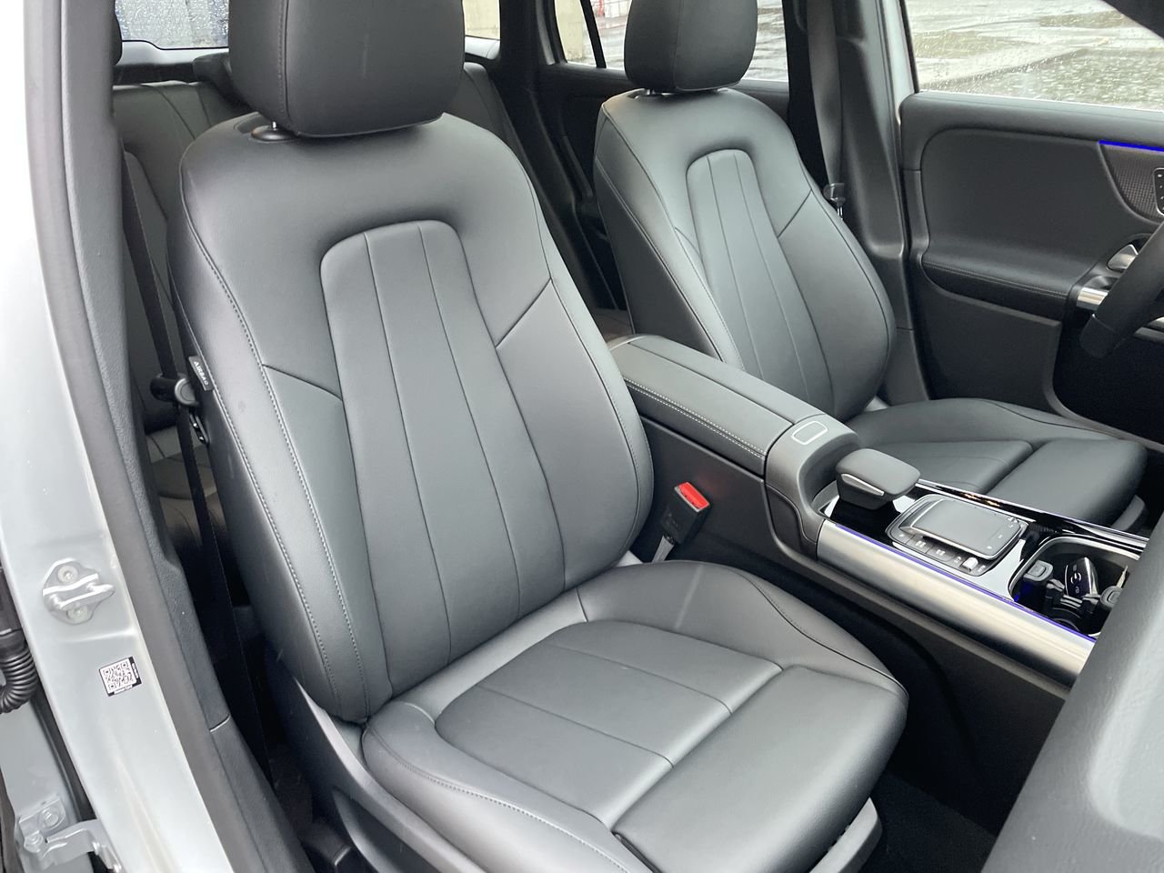 Used 2023 Iridium Silver Metallic Mercedes-Benz 4MATIC SUV image 33