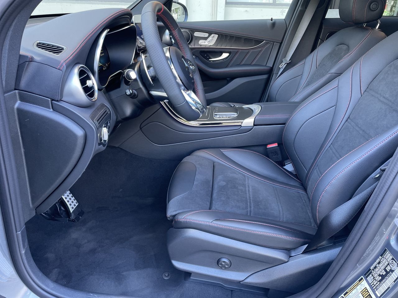 Used 2022 Selenite Grey Met Mercedes-Benz 4MATIC SUV image 19