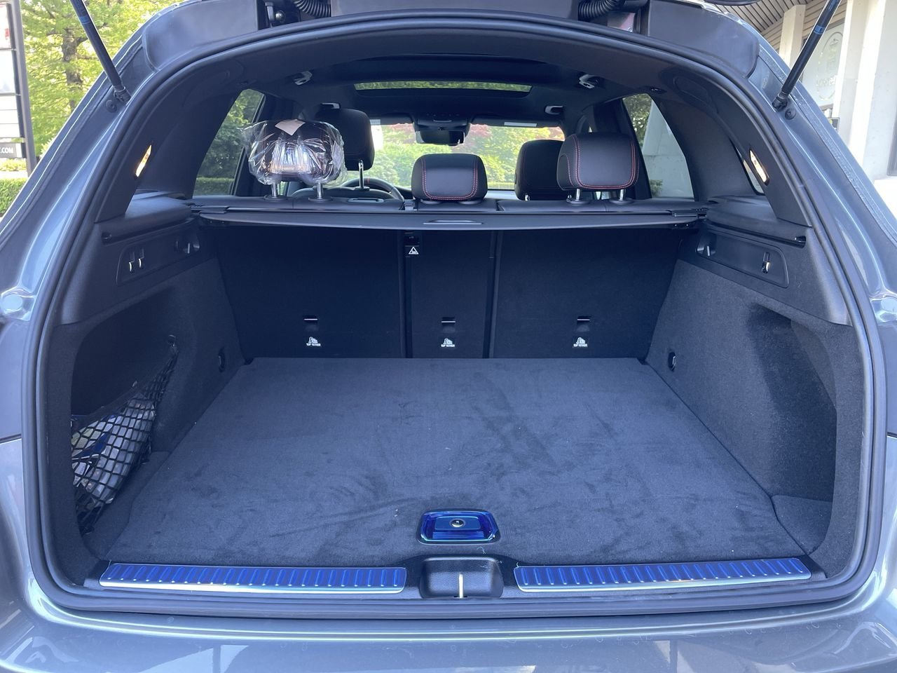 Used 2022 Selenite Grey Met Mercedes-Benz 4MATIC SUV image 32
