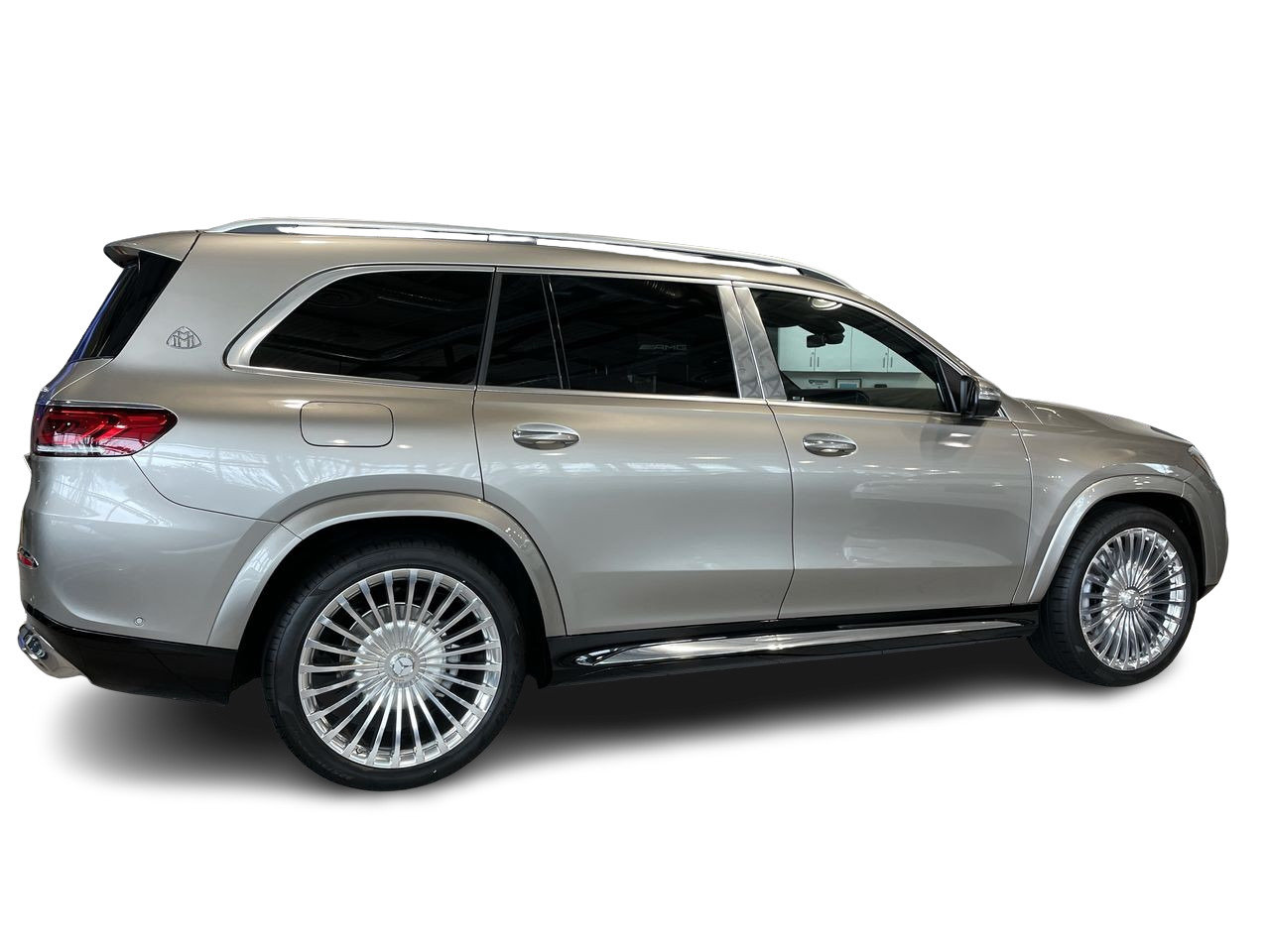New 2023 Mojave Silver Metallic Mercedes-Benz 600 4MATIC image 14