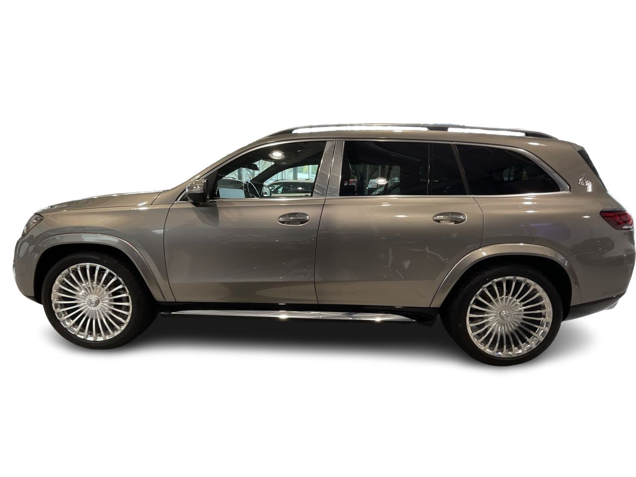 New 2023 Mojave Silver Metallic Mercedes-Benz 600 4MATIC image 7