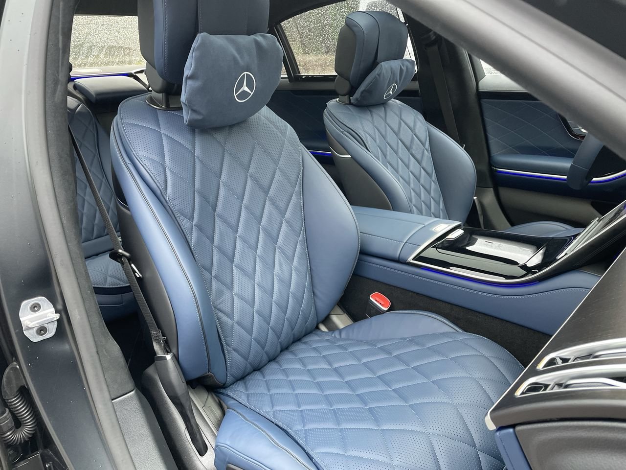 New 2022 Black Mercedes-Benz S 580 4MATIC image 34