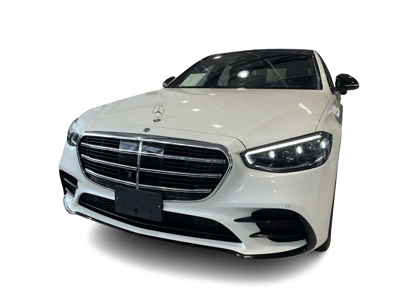 New 2022 MANUFAKTUR Diamond White Mercedes-Benz S 580 4MATIC image 4