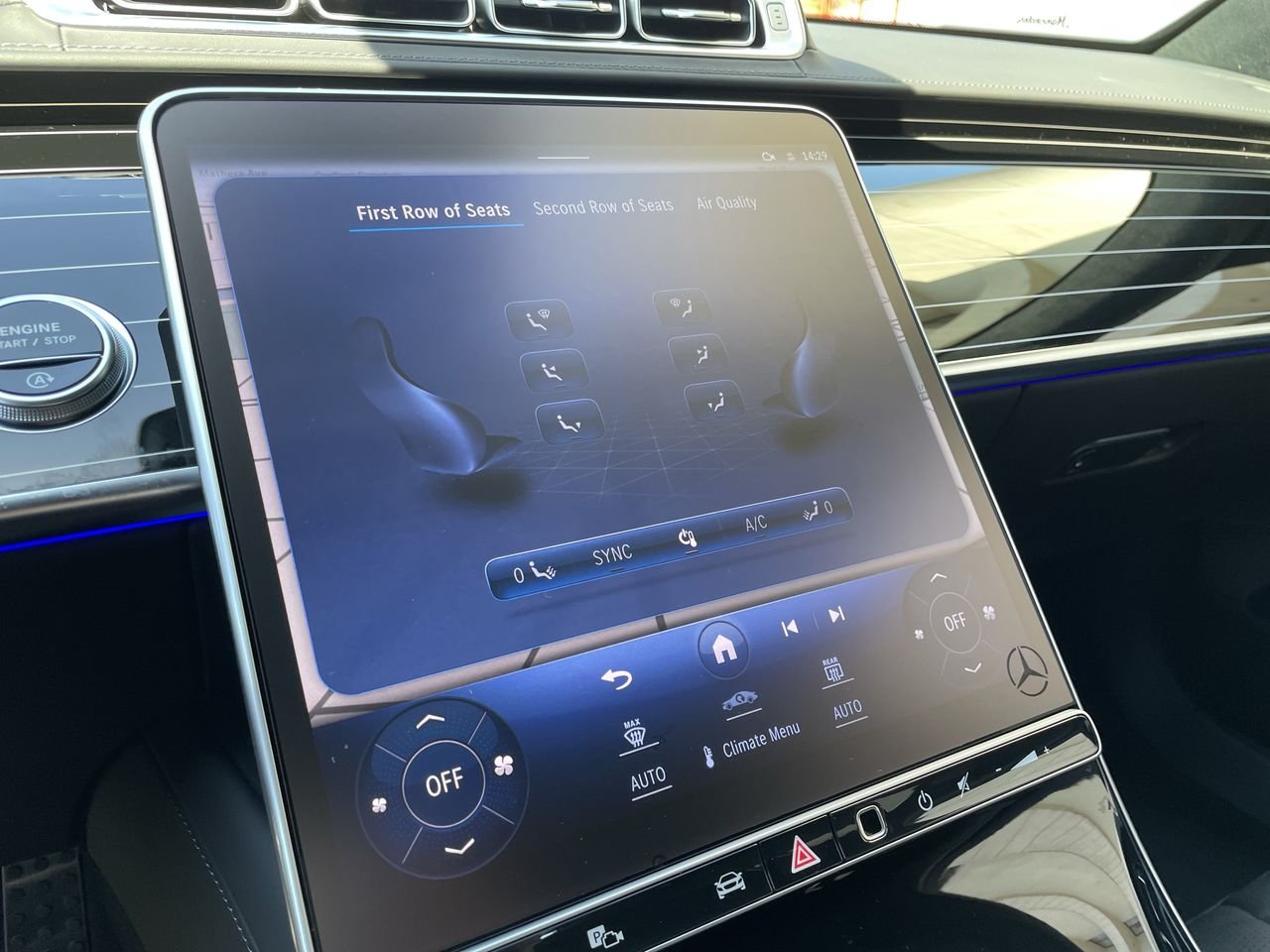 New 2023 Obsidian Black Mercedes-Benz S 580 4MATIC image 29