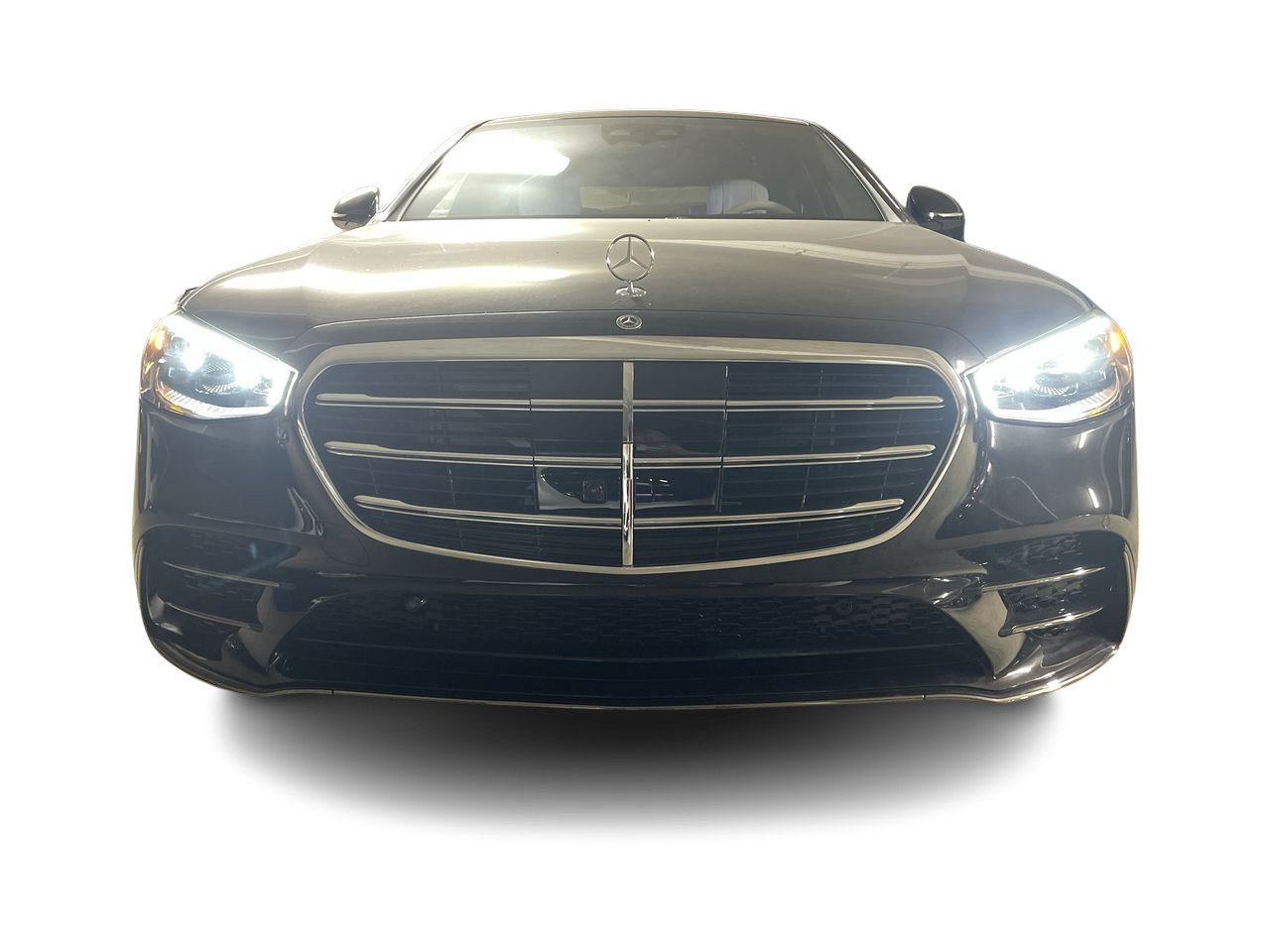 New 2023 Obsidian Black Mercedes-Benz S 580 4MATIC image 3