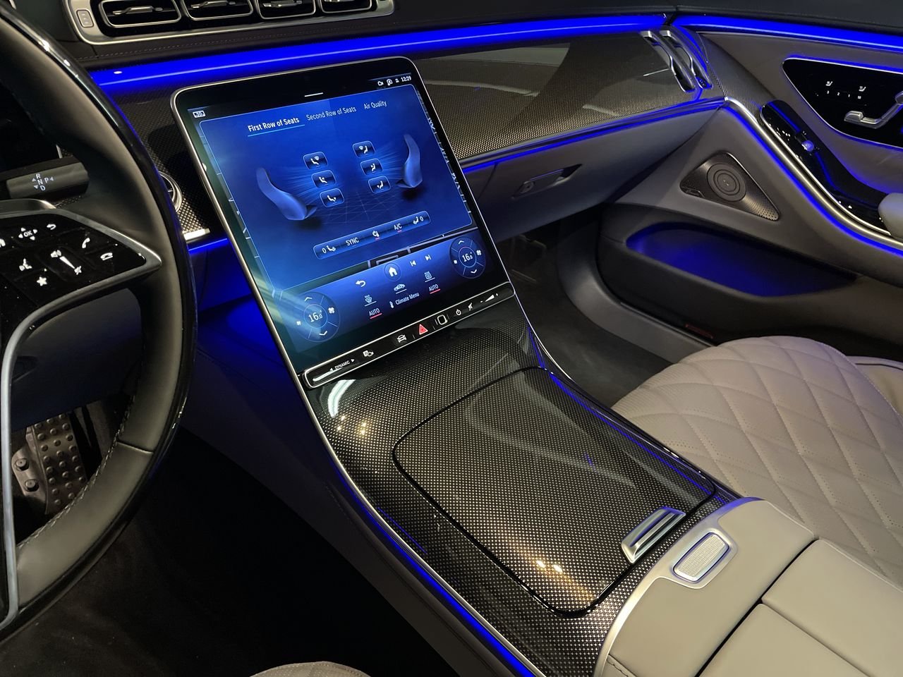 New 2023 MANUFAKTUR Selenite Grey Magno Mercedes-Benz S 580 4MATIC image 31