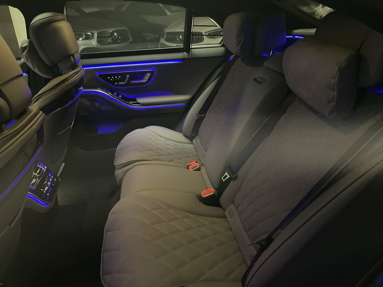 New 2023 MANUFAKTUR Selenite Grey Magno Mercedes-Benz S 580 4MATIC image 33