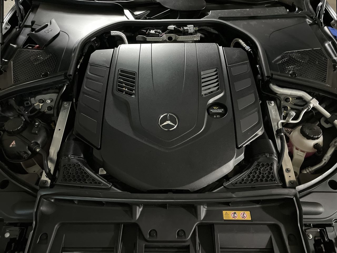 New 2023 MANUFAKTUR Selenite Grey Magno Mercedes-Benz S 580 4MATIC image 20