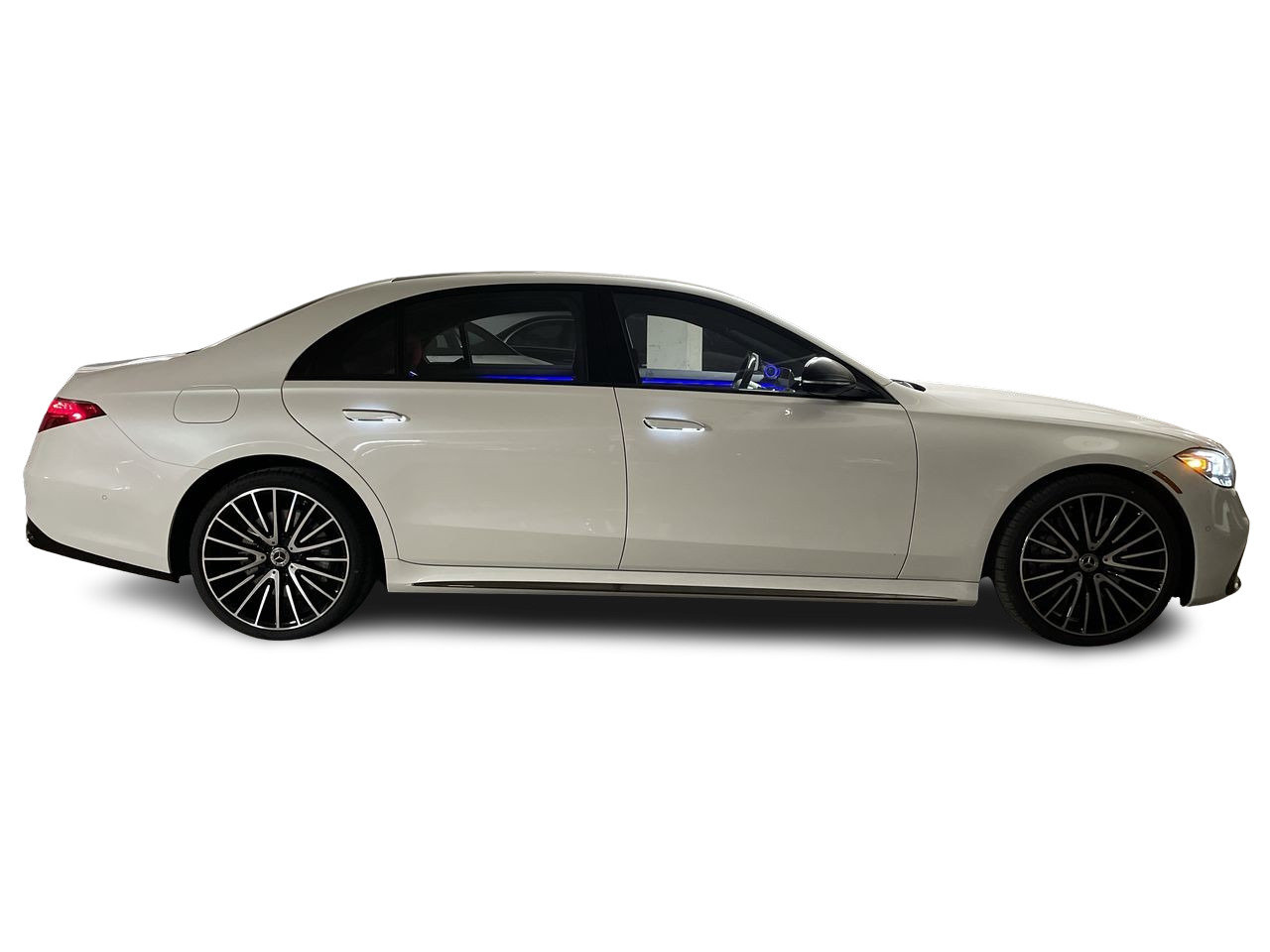 New 2023 MANUFAKTUR Diamond White Mercedes-Benz S 580 4MATIC image 15