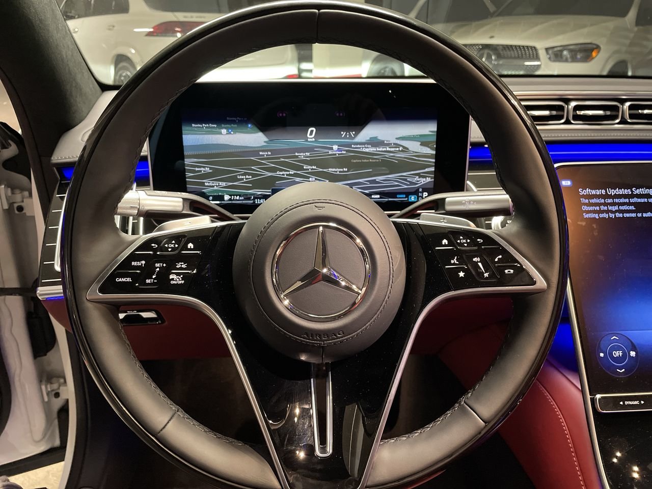 New 2023 MANUFAKTUR Diamond White Mercedes-Benz S 580 4MATIC image 24