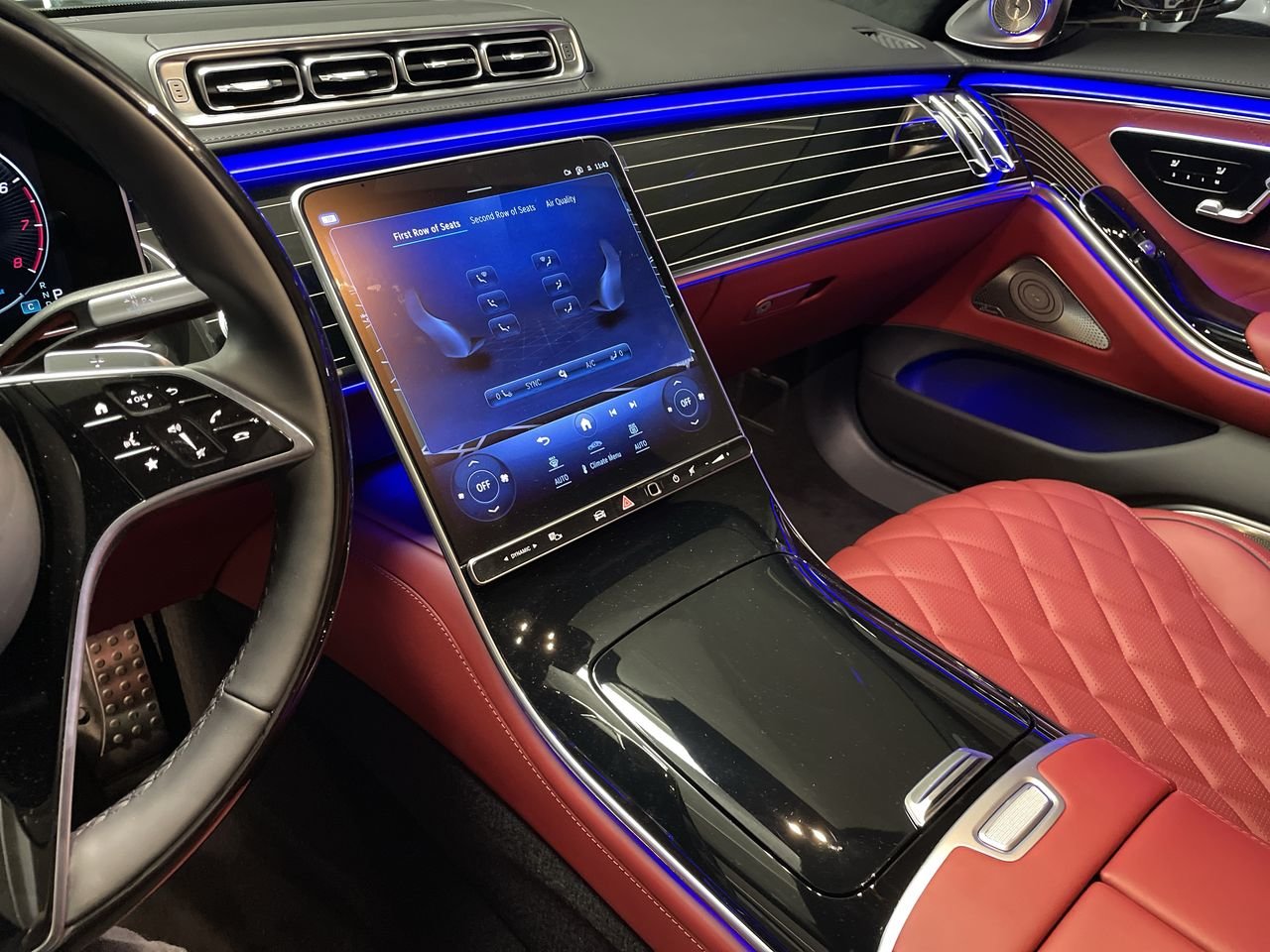 New 2023 MANUFAKTUR Diamond White Mercedes-Benz S 580 4MATIC image 31
