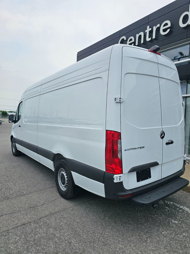 2025 Mercedes-Benz Sprinter