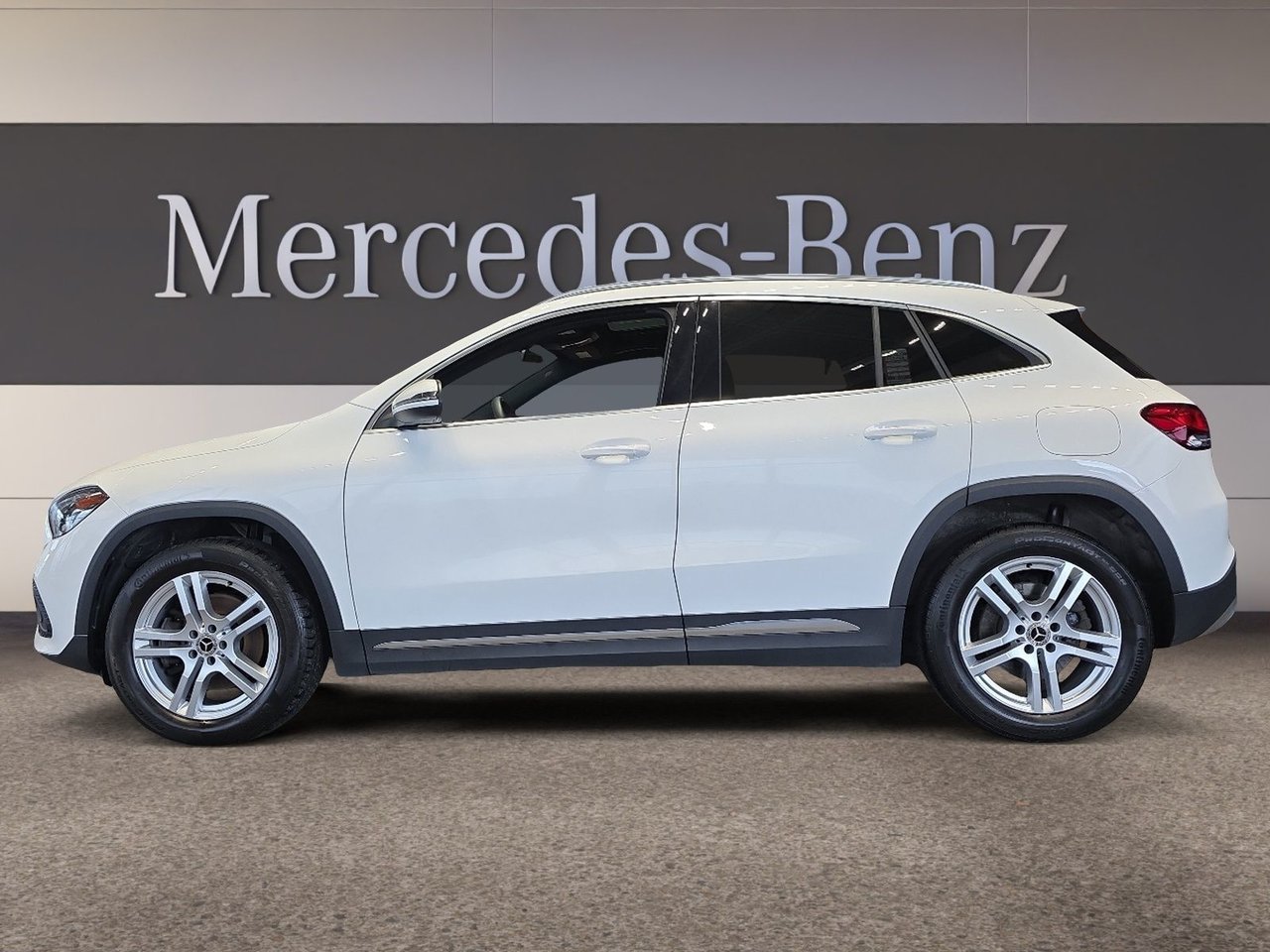 Mercedes-Benz GLA 2023