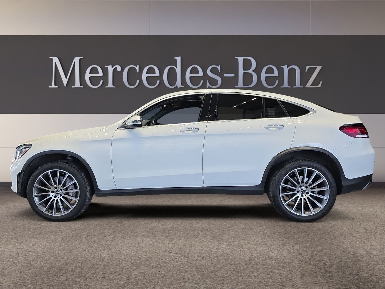 2023 Mercedes-Benz GLC