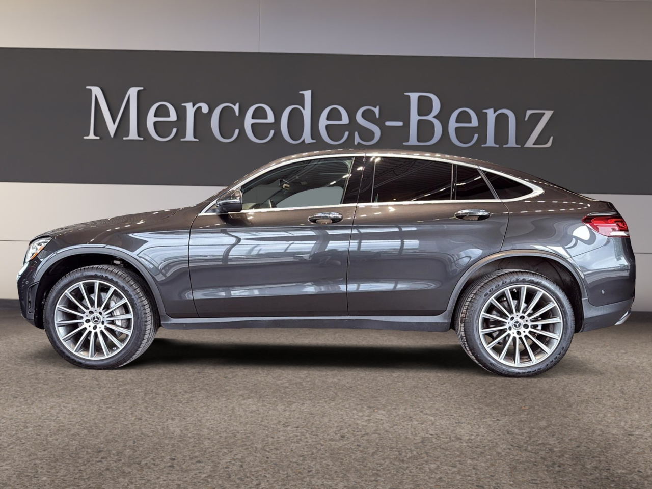 2023 Mercedes-Benz GLC