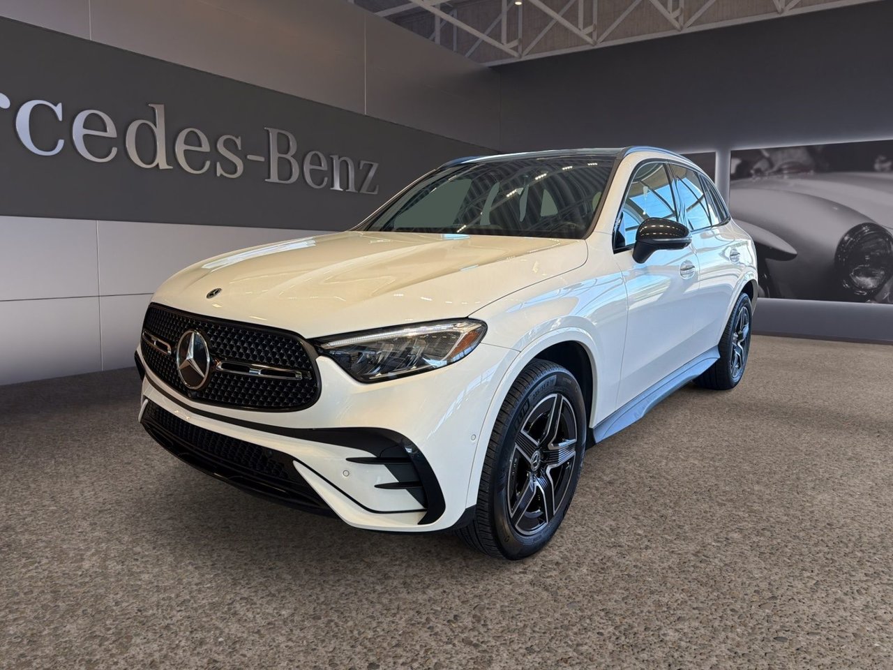  2023 Mercedes-Benz GLC 300 4MATIC   