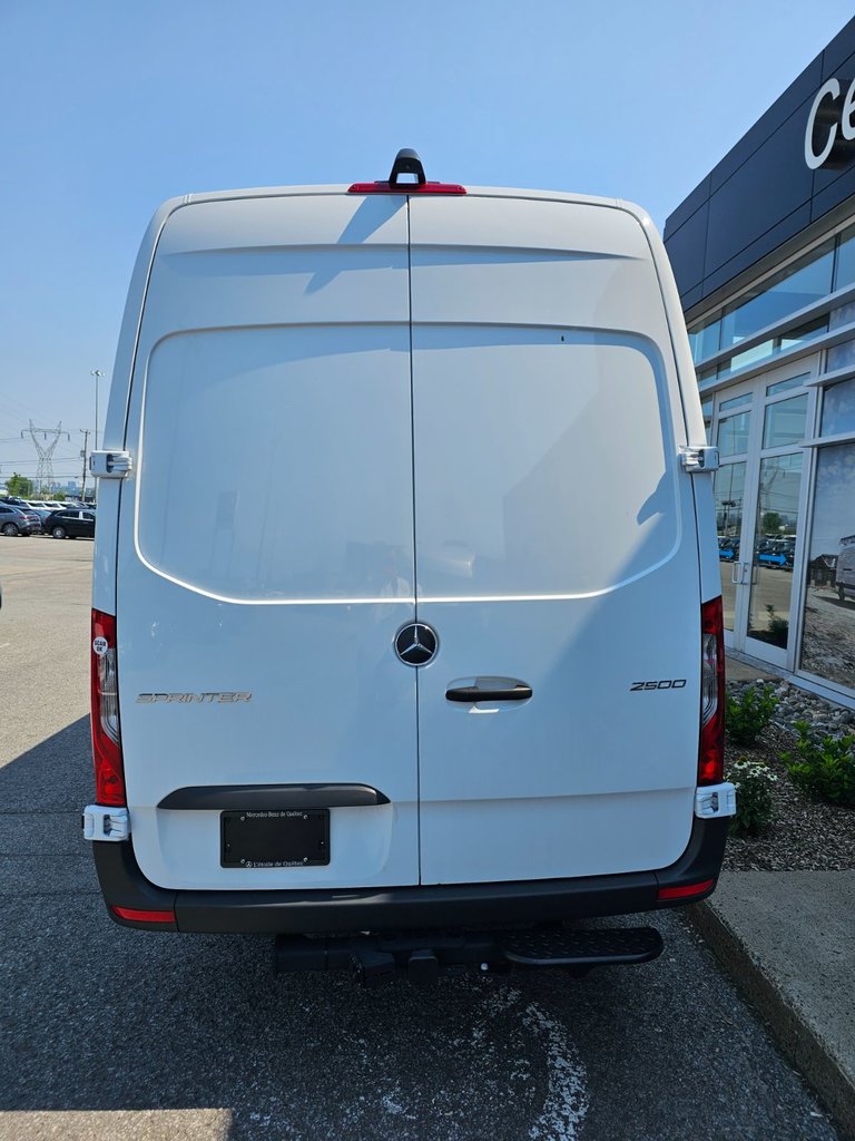 2026 Mercedes-Benz Sprinter