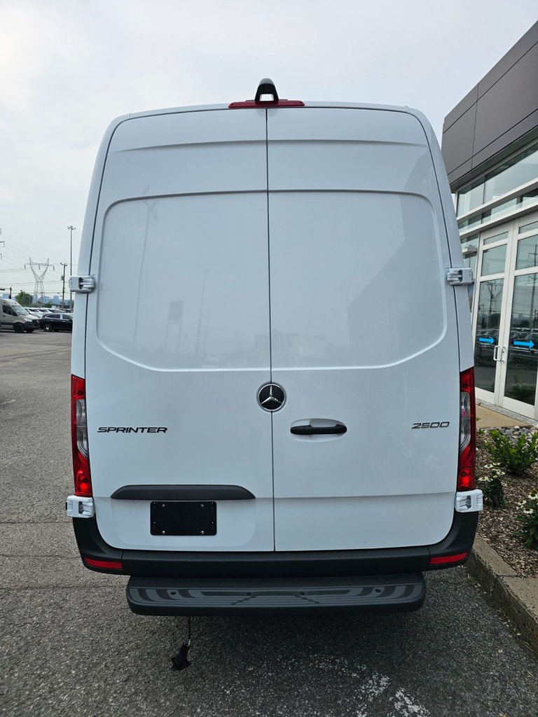 Mercedes-Benz Sprinter 2026