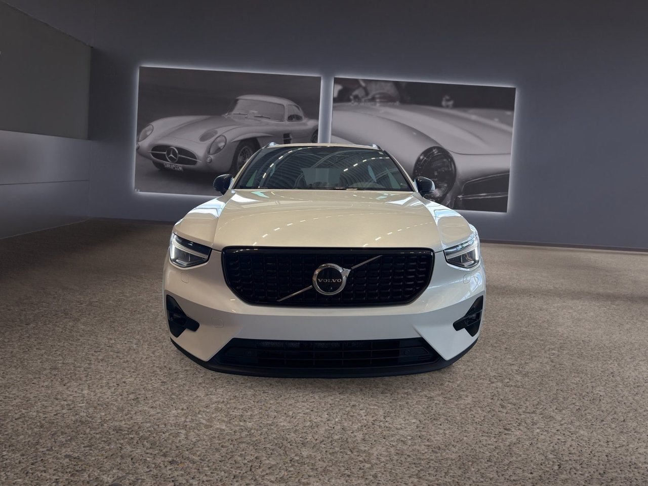 2023 Volvo XC40