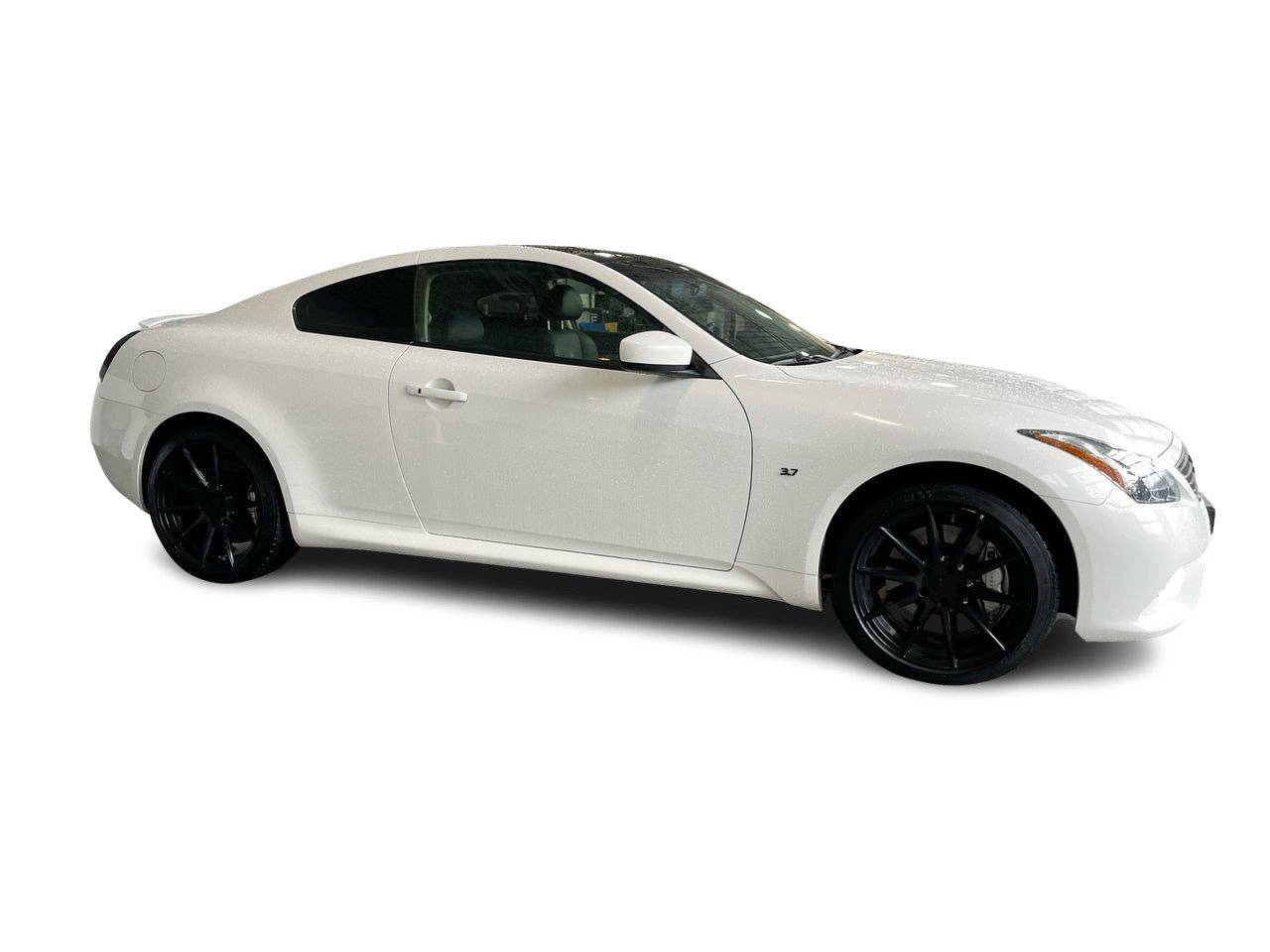 Used 2014 White INFINITI Coupe Premium Sport AWD image 16