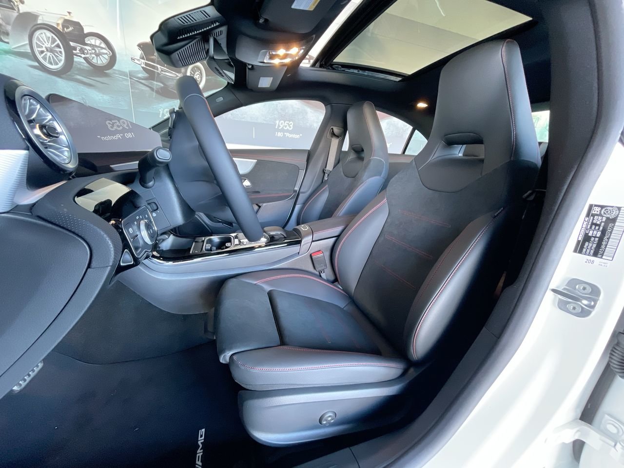 New 2023 Polar White Mercedes-Benz CLA 250 4MATIC image 22