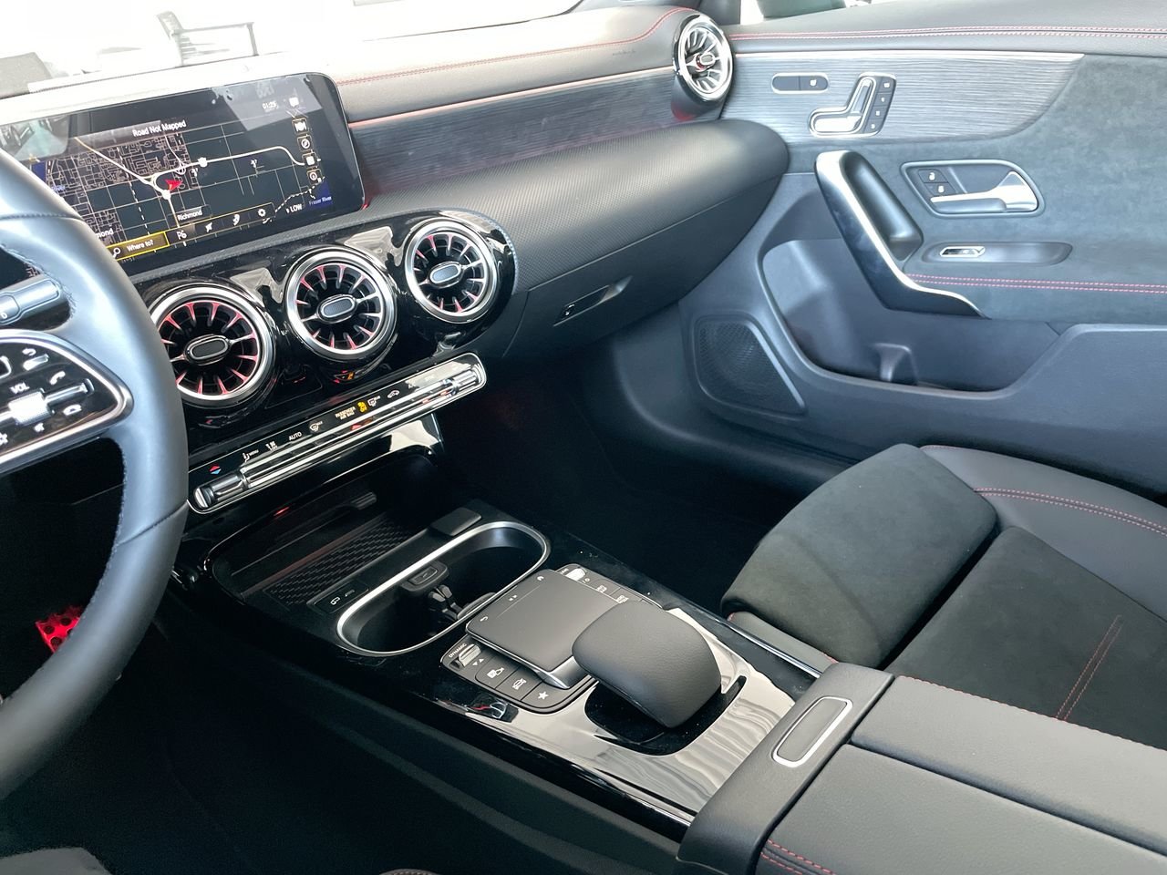 Used 2023 Cosmos Black Metallic Mercedes-Benz 4MATIC Coupe image 29