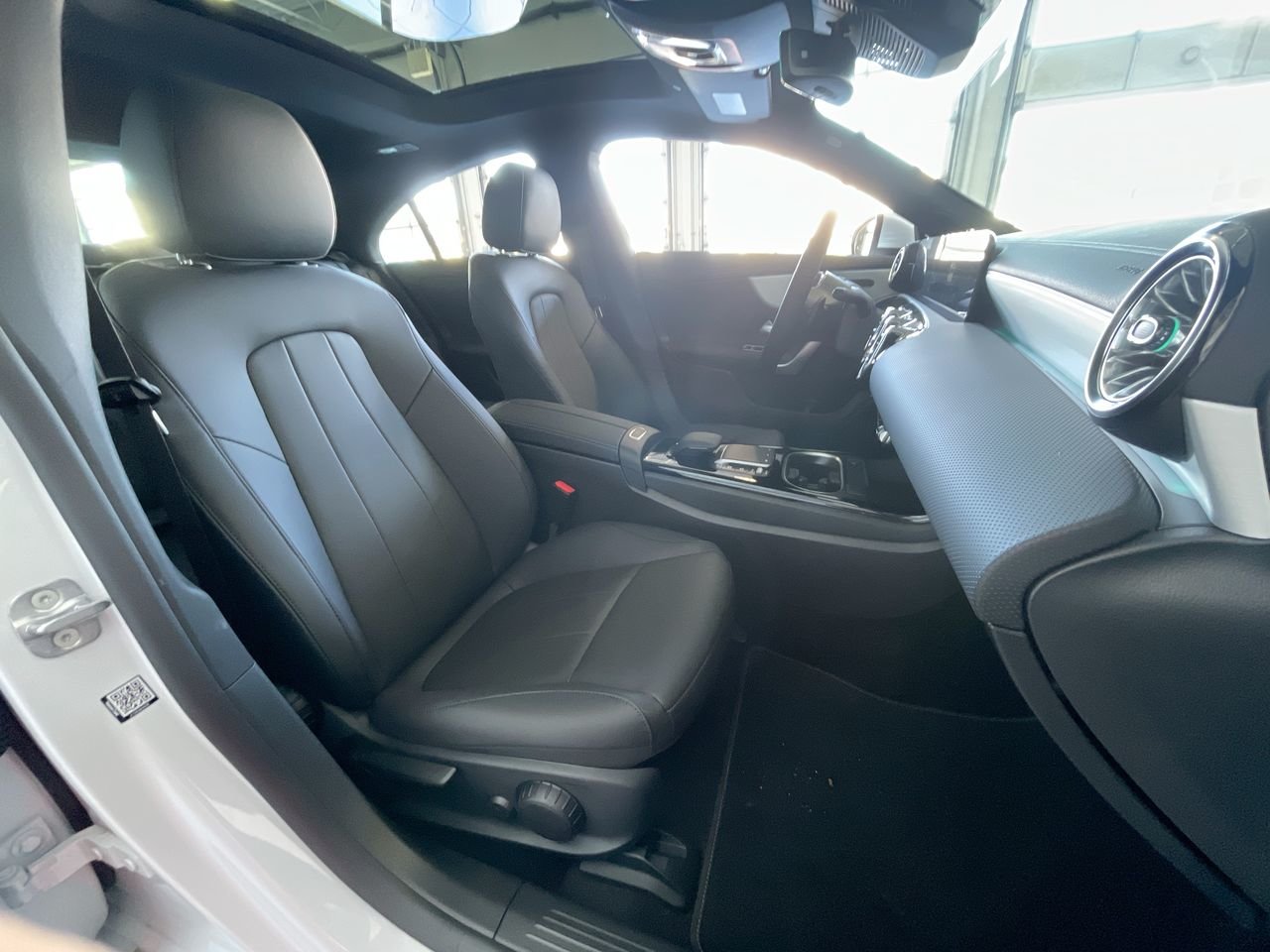Used 2023 Digital White Metallic Mercedes-Benz 4MATIC Coupe image 34