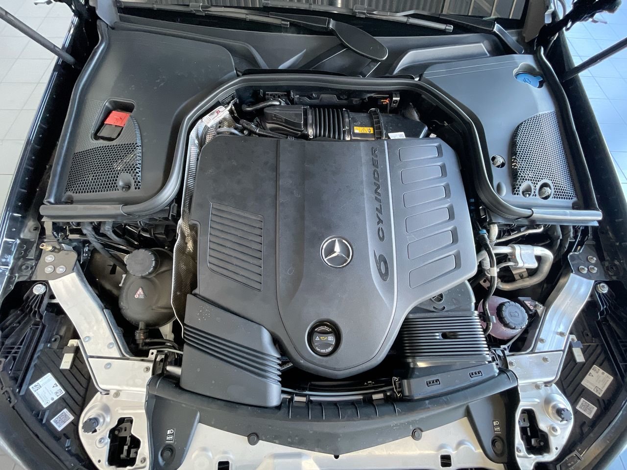New 2023 Obsidian Black Metallic Mercedes-Benz E 450 4MATIC image 19
