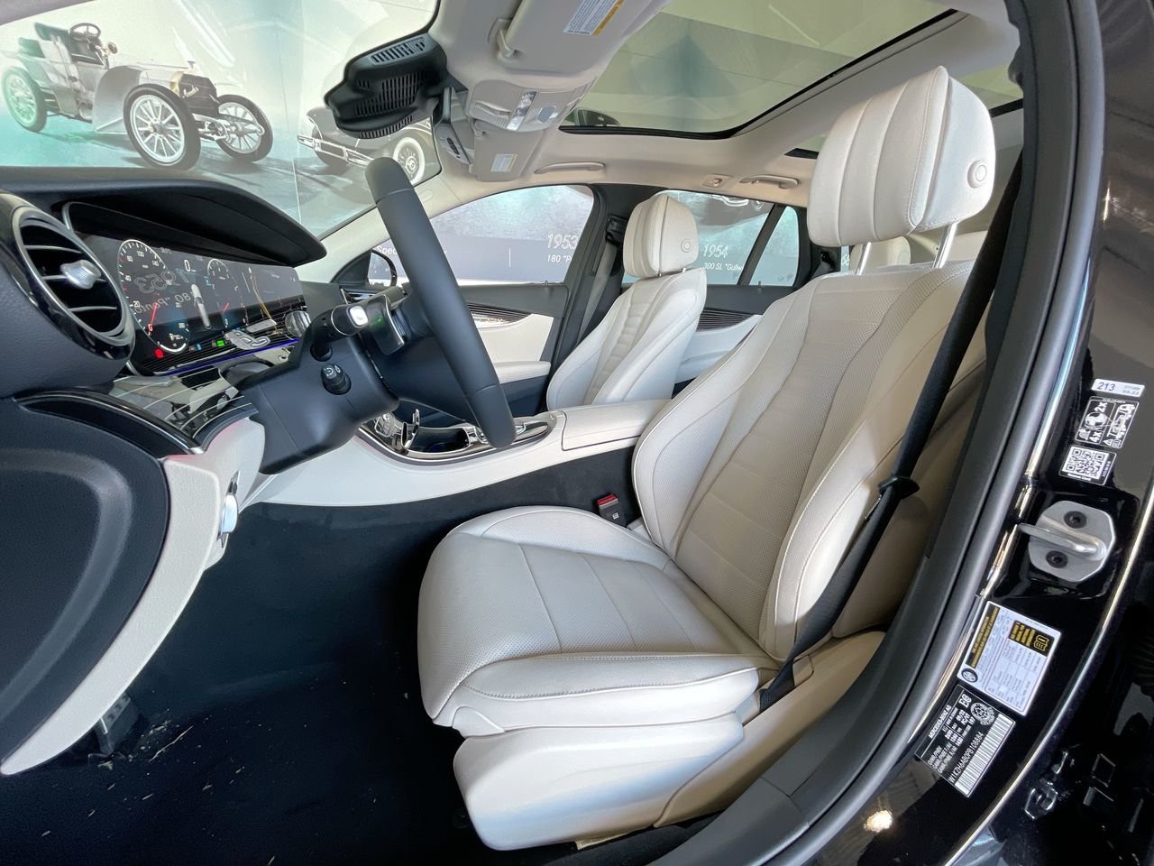 New 2023 Obsidian Black Metallic Mercedes-Benz E 450 4MATIC image 20