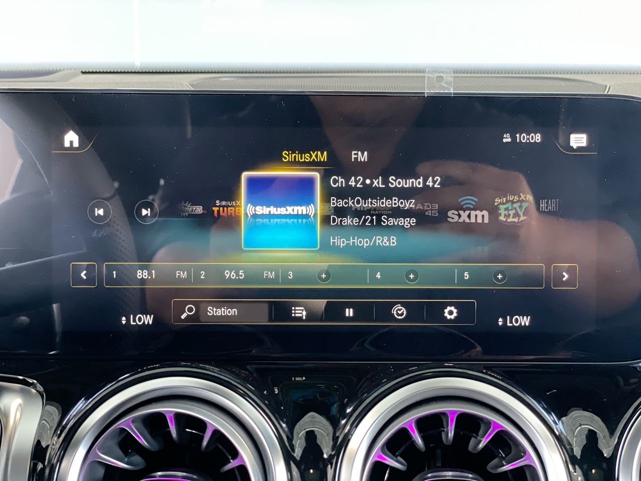 New 2023 Cosmos Black Mercedes-Benz EQB 350 4MATIC image 25