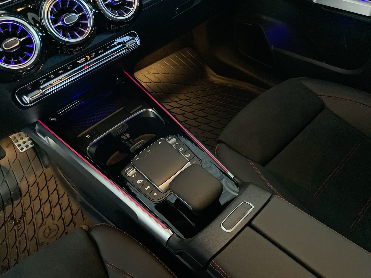 New 2023 Denim Blue Mercedes-Benz EQB 350 4MATIC image 28
