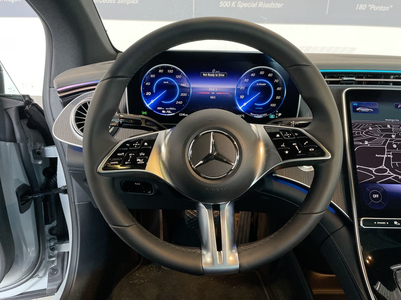 New 2023 MANUFAKTUR Alpine Grey Mercedes-Benz EQE 500 V4 image 23